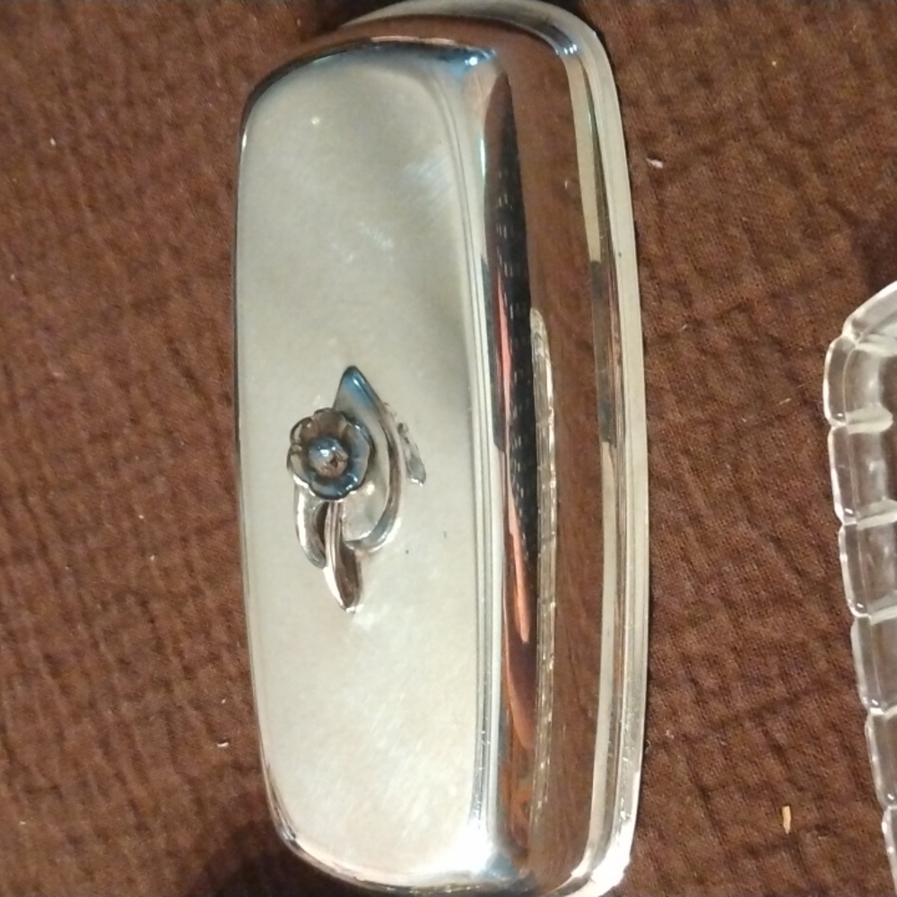 vintage Oneida silver plate butter dish w/ glass
